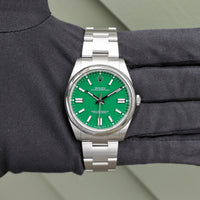 Rolex Oyster Perpetual 41 mm 124300 Green NEW 2024