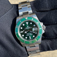 Rolex Submariner Date 116610LV Green Hulk Steel 40 mm